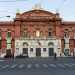 Il teatro Petruzzelli oggi: inaugurato nel 1903, fu distrutto da un incendio nel 1991 e riaperto soltanto nel 2009